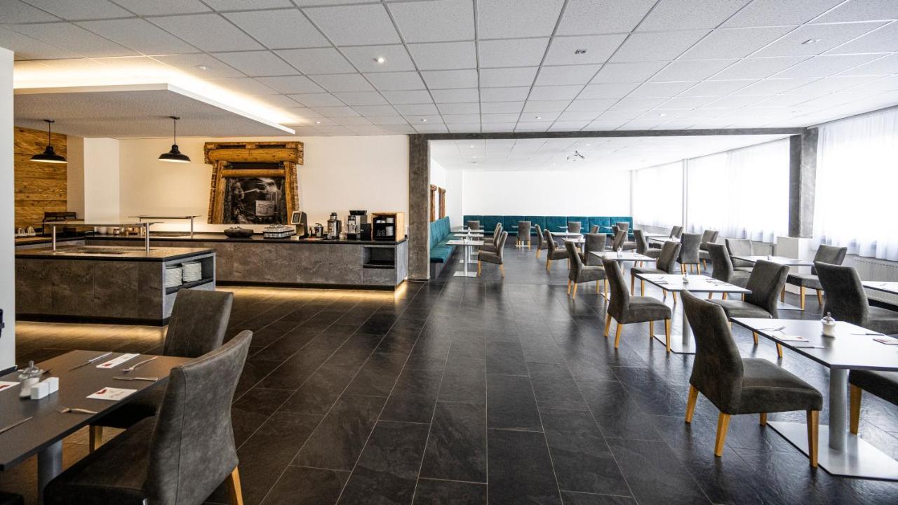 Hotel Fohnsdorf Buitenkant foto