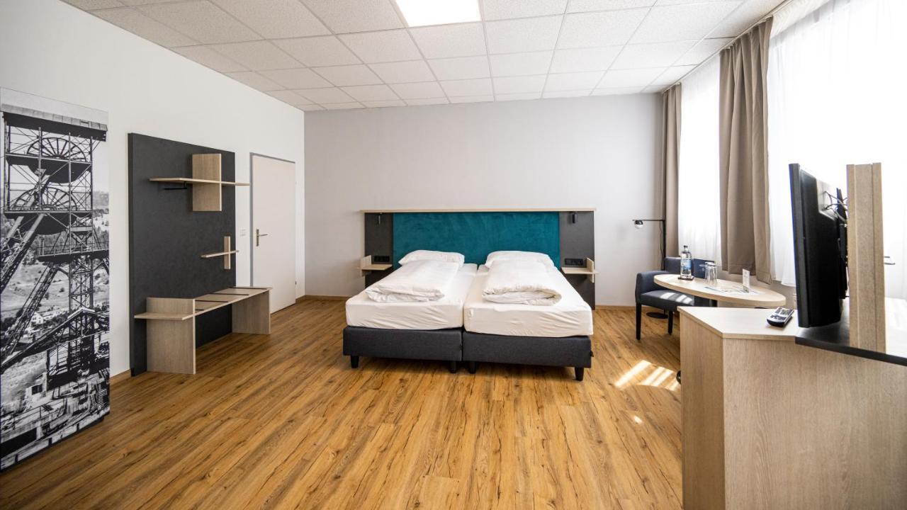 Hotel Fohnsdorf Buitenkant foto