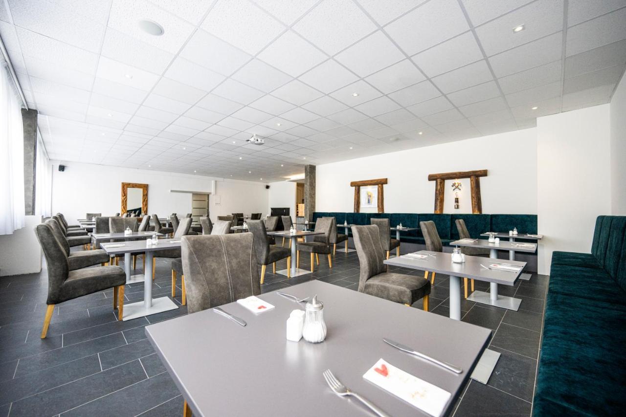 Hotel Fohnsdorf Buitenkant foto